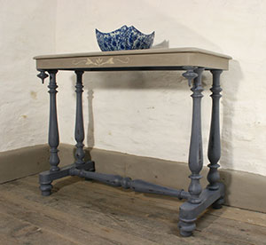 Pedran hand painted Console Table