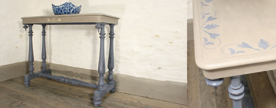 Pedran hand painted Console Table